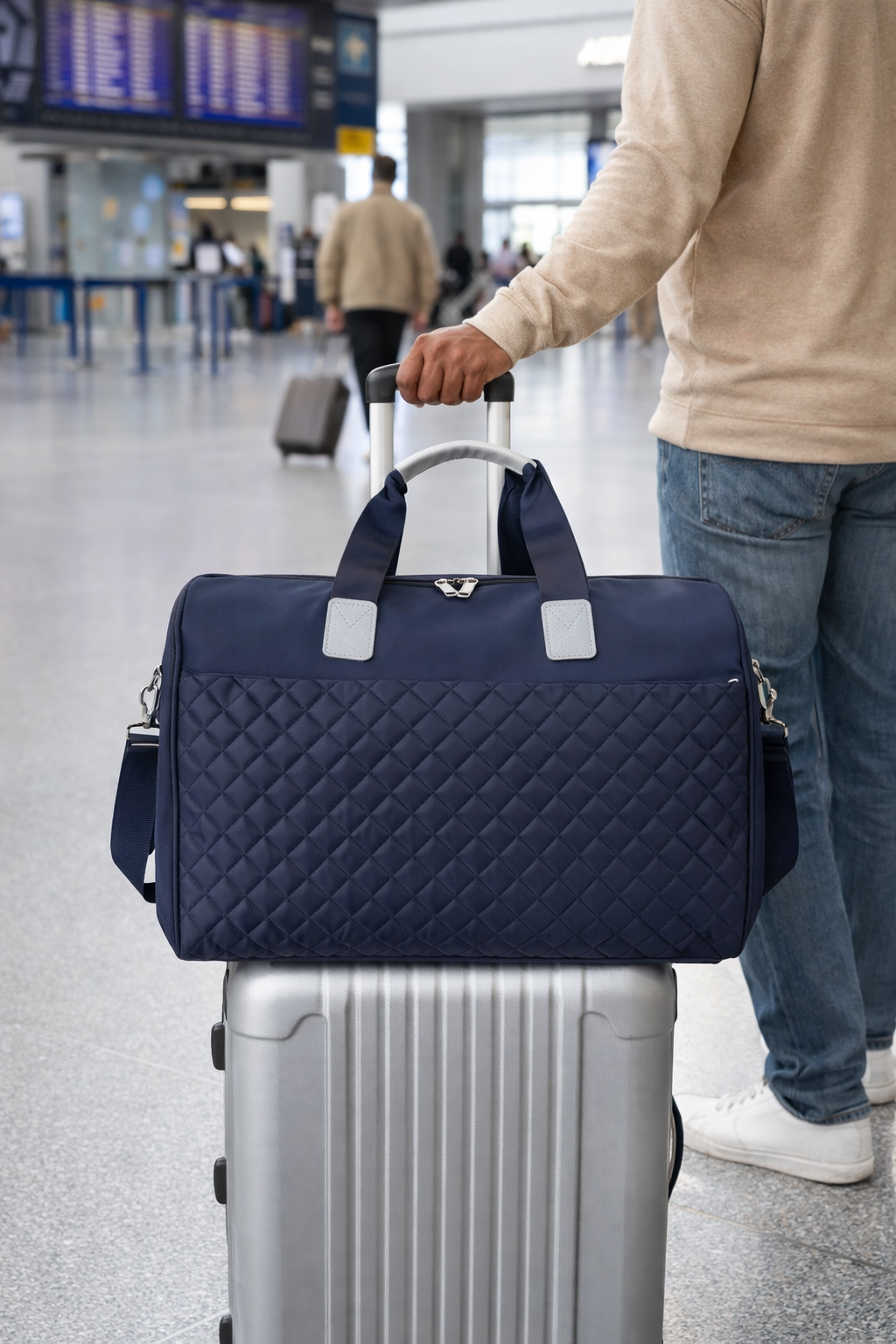 Large Capacity Lightweight Travel Bag