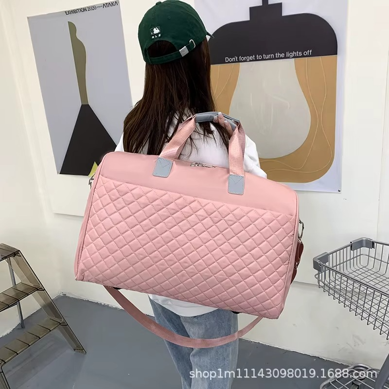 Large Capacity Lightweight Travel Bag